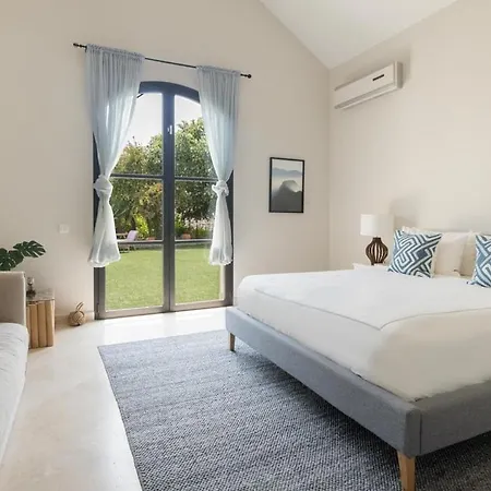Diamond Casa With Private Pool * Εστεπόνα