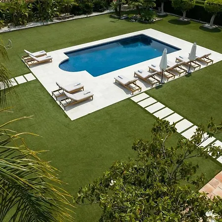 Diamond Casa With Private Pool Βίλα Εστεπόνα